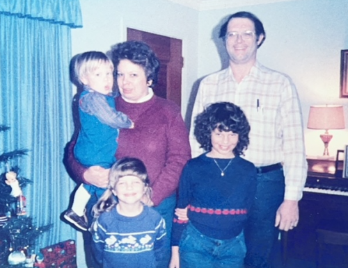 Christmas at Robbie Smith's home in Clarksville, Tennessee: Scott Stephens (nephew,) Beckie, Bob, Ashley, and Andrea, December 1985.